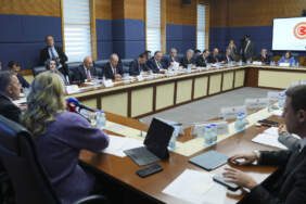 Fuat Oktay: Çatışmaların ülkemizin münhasır ekonomik bölgesine sıçraması kabul edilemez