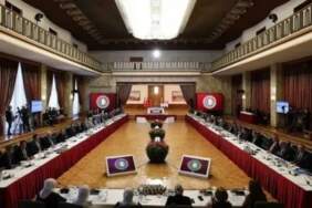 Anket: Toplumun %60’ı çözüm sürecini destekliyor ama güvenmiyor; Bahçeli’nin çıkışı MHP’de oy kaybı yarattı