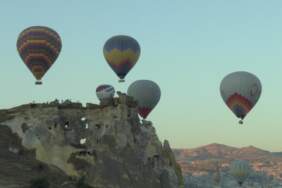 Türkiye’nin turizm cenneti Kapadokya’da balon uçuşu yapılamıyor! 4 gündür izin yok: Sebebi açıklandı