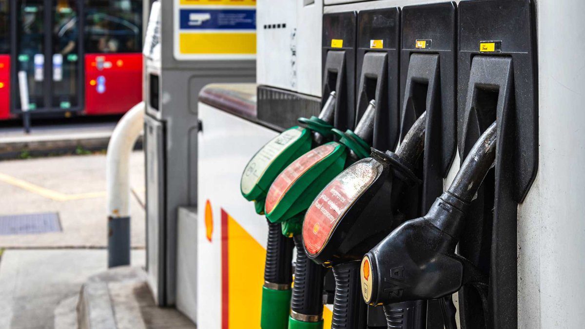 Araç sahiplerinin korkulu rüyası! Akaryakıta zam geldi mi? 7 Aralık güncel fiyatlar