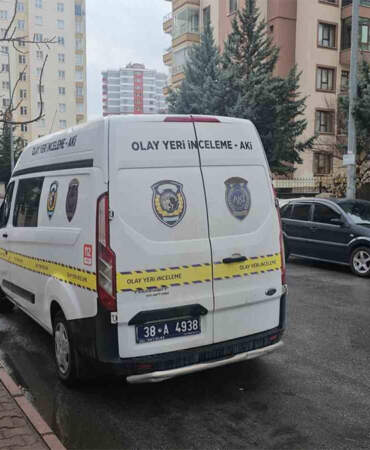 Kayseri’de korkunç olay! Eşiyle konuşmaya gitti, apartman görevlisinin eşini öldürdü