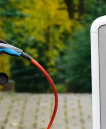 Elektrikli araç şarjında yeni dönem: Saate ve konuma göre indirim fırsatı