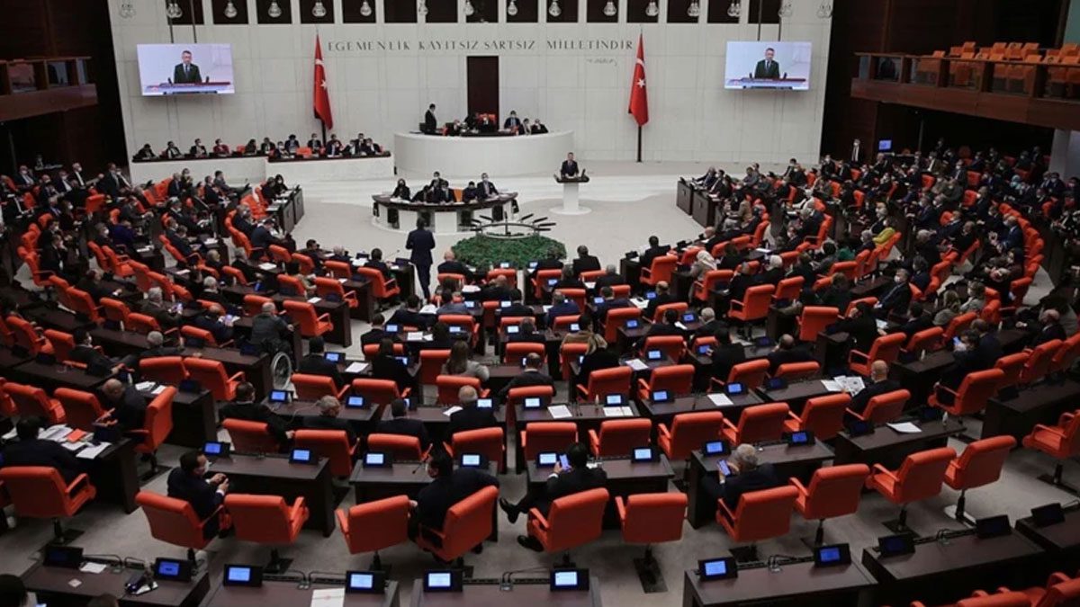 Meclis’te ‘stajyer tacizi’ iddiası: Bir kişi görevden uzaklaştırıldı