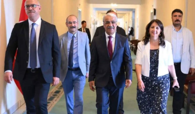 DEM Parti İmralı heyeti Babacan ve Bahçeli ile görüşecek