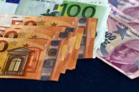 Tarihi eşik aşıldı: Euro/TL ilk kez 50 seviyesini gördü