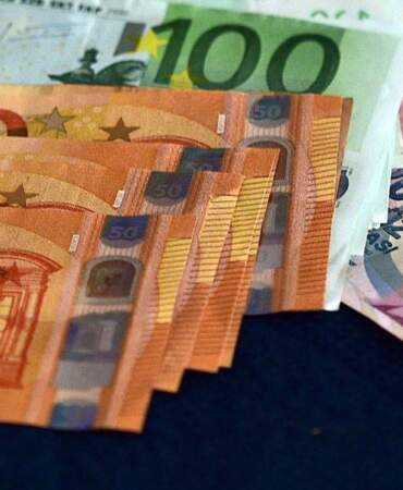 Tarihi eşik aşıldı: Euro/TL ilk kez 50 seviyesini gördü