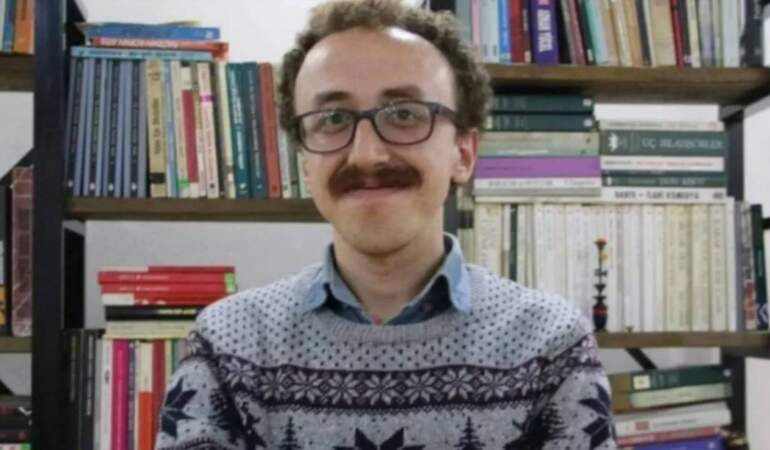 Depremde yıkılan binaların müteahhitlerinin serbest kalacağını açıklamıştı: Avukat Naim Eminoğlu tutuklandı