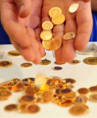 FED kararı altını tetikledi, yükseliş yeniden başladı: Gram altın 5.900 TL seviyesine ilerliyor!