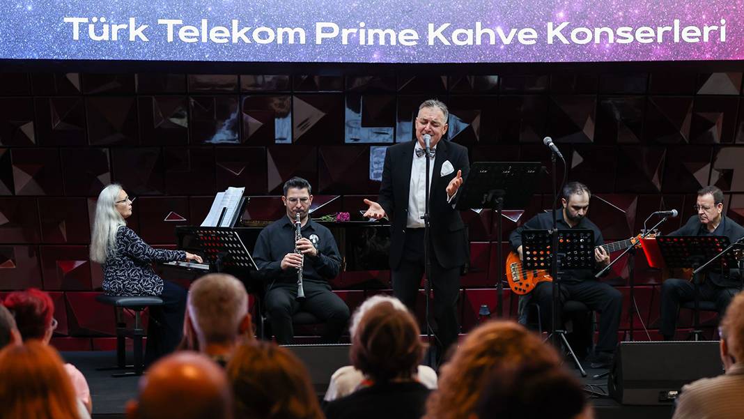 Cumartesi sabahlarının klasiği geri döndü: AKM’de kahve ve müzik dolu saatler sizi bekliyor