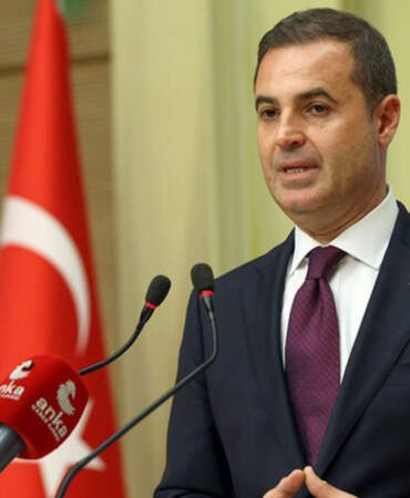 Ahmet Akın’dan ‘480 milyon liralık logo’ iddialarına sert cevap: Tek kuruş harcanmadı, çamur atanın eline bulaşır