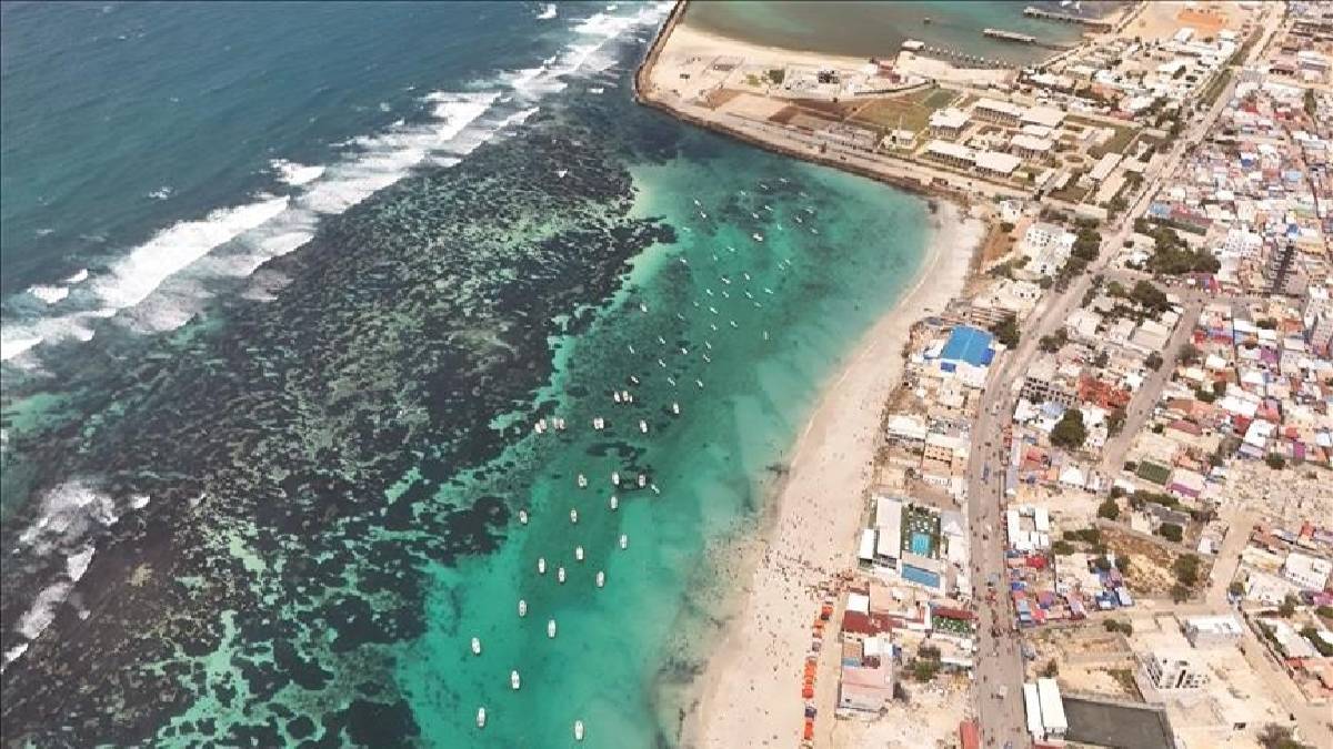 Dünyanın en tehlikeli ülkesi olsa da turistler akın akın gidiyor! Terör, korsanlık, kaos… Kimse tehlikelere aldırış etmiyor