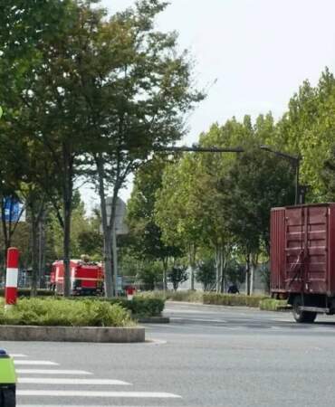 Hangzhou’da yapay zeka devrimi: Hangxing No 1 trafik robotu ilk mesaisini yaptı