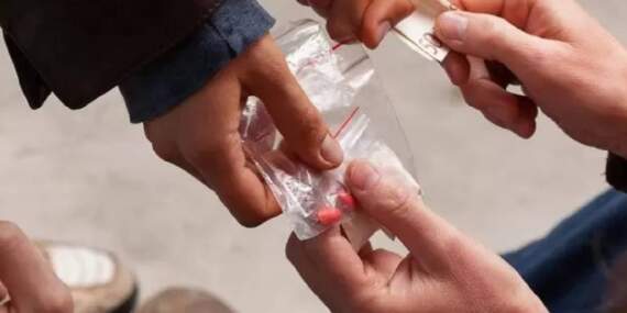 Türkiye Uyuşturucu Raporu 2025’te çocuklar görmezden gelindi: Başlama yaşı 22 olarak verildi
