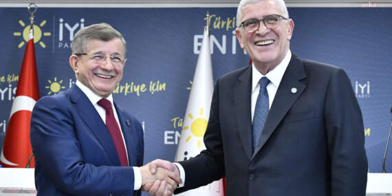 Davutoğlu’ndan Dervişoğlu’na tebrik telefonu: İki lider güncel siyaseti konuştu