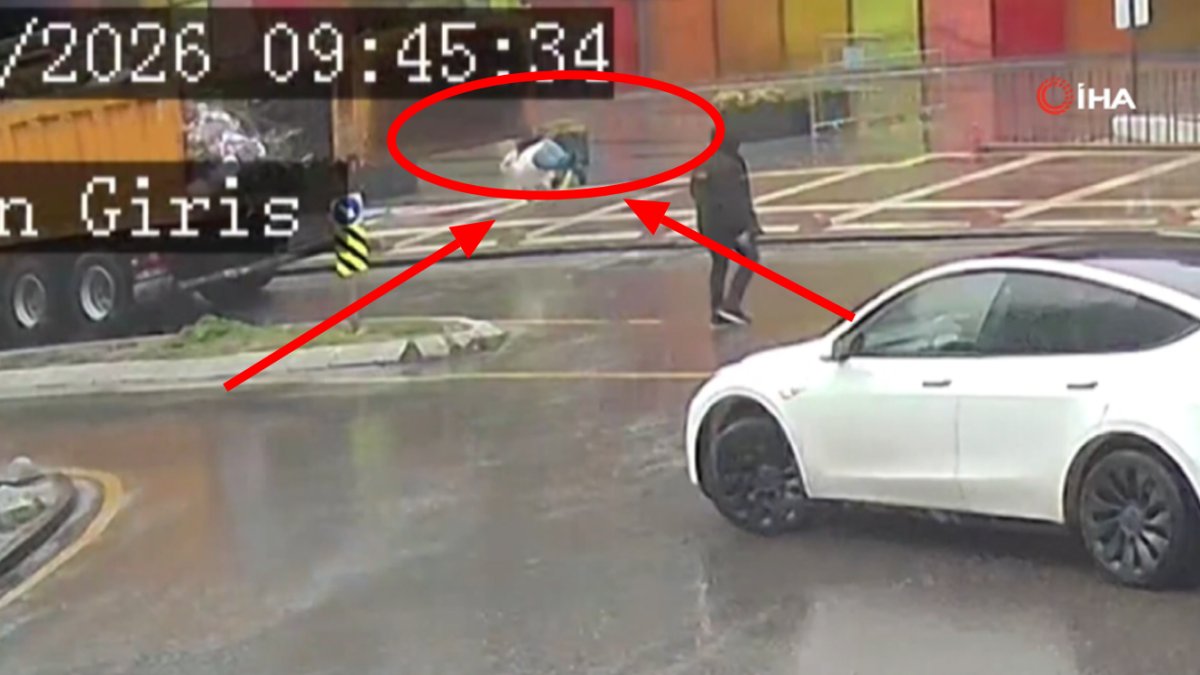 Üsküdar’da hafriyat kamyonu dehşeti: Damper kapağı açıldı, bir kişi yaralandı