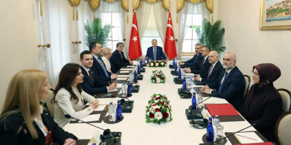 Erdoğan, Balkan ülkelerinin dışişleri bakanlarını kabul etti