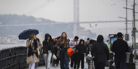 Sıcaklıklar artıyor, batı sağanağa teslim: Kış ortasında yalancı bahar geliyor