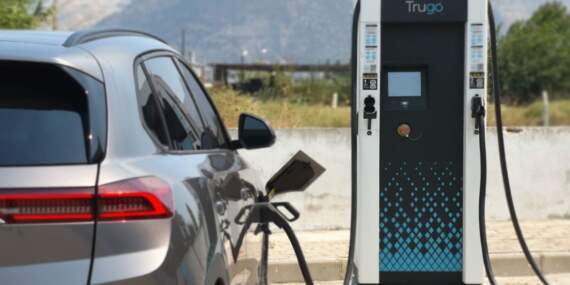 Elektrikli araçların kış karnesi açıklandı: Tesla verimlilikte zirvede, BYD sınıfta kaldı, menzil kralı ise Almanlardan çıktı