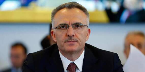 Eski Hazine Bakanı Naci Ağbal, Aksa Enerji’nin CEO’su oldu