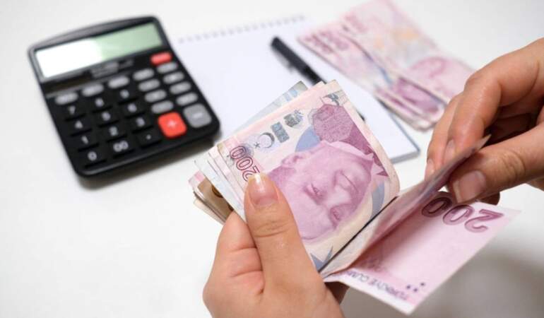 Her iki kişiden biri bankaya borçlu: Bankalara olan yük 5,6 trilyon TL’yi aştı