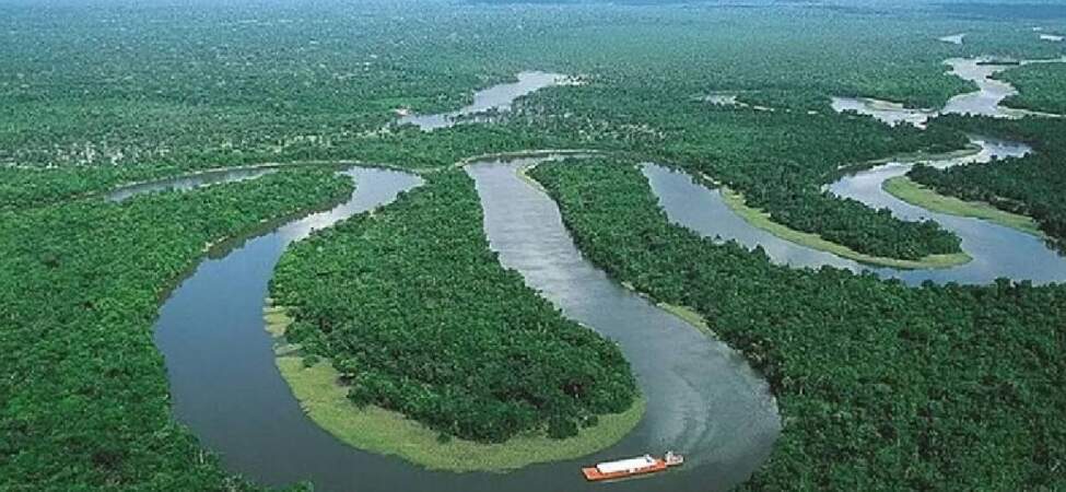 Bir uçtan bir uca akıyor, 11 ülkeyi birbirine bağlıyor! Dünyanın en uzun nehri: Tam 6650 km uzunluğunda