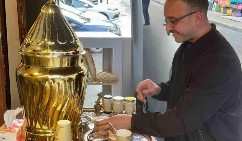 Karın soğuğuna Kastamonu usulü siper! İçen dağ gibi devleşiyor: “Sırrı içindeki doğal taşköprü salebinde”
