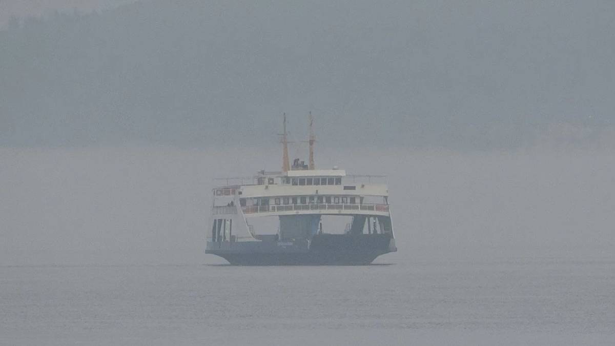 Çanakkale Boğazı sis nedeniyle gemi trafiğine kapandı