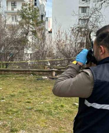 Uşak’ta şüpheli olay! Parkta erkek cesedi bulundu