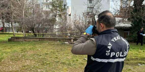 Uşak’ta şüpheli olay! Parkta erkek cesedi bulundu
