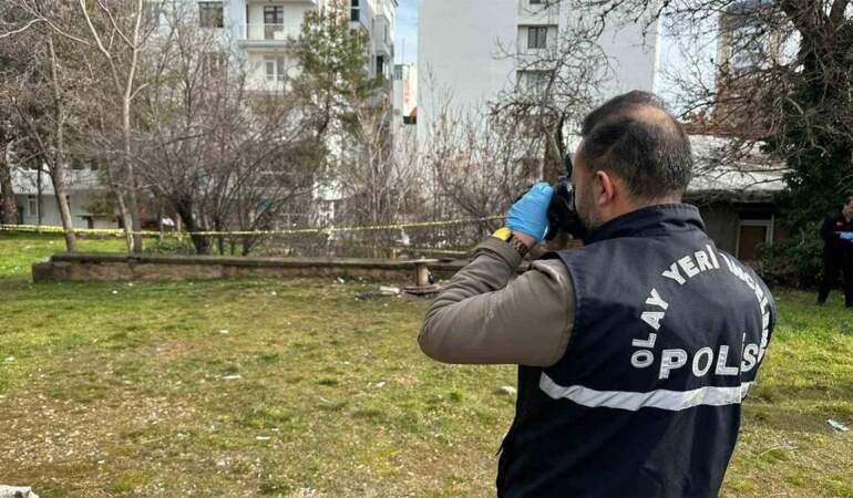 Uşak’ta şüpheli olay! Parkta erkek cesedi bulundu