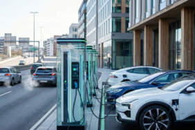 Elektrikli araç satışları ne kadar arttı? En çok satılan elektrikli araba markaları hangileri? Avrupa’da tarihi rekor kırıldı!