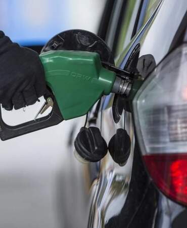 Benzine zam geliyor: Salı gününden itibaren geçerli olacak