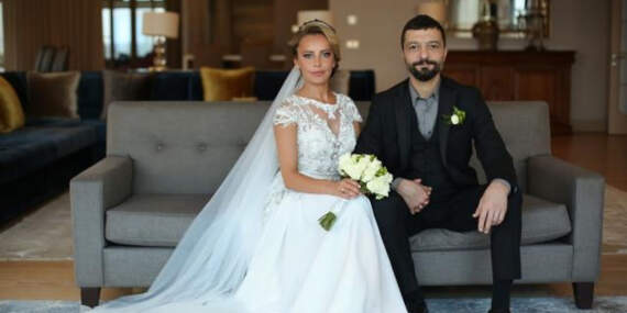 Ünlü çiftin en mutlu günü! Vildan Atasever ve Mehmet Erdem anne-baba oldu!