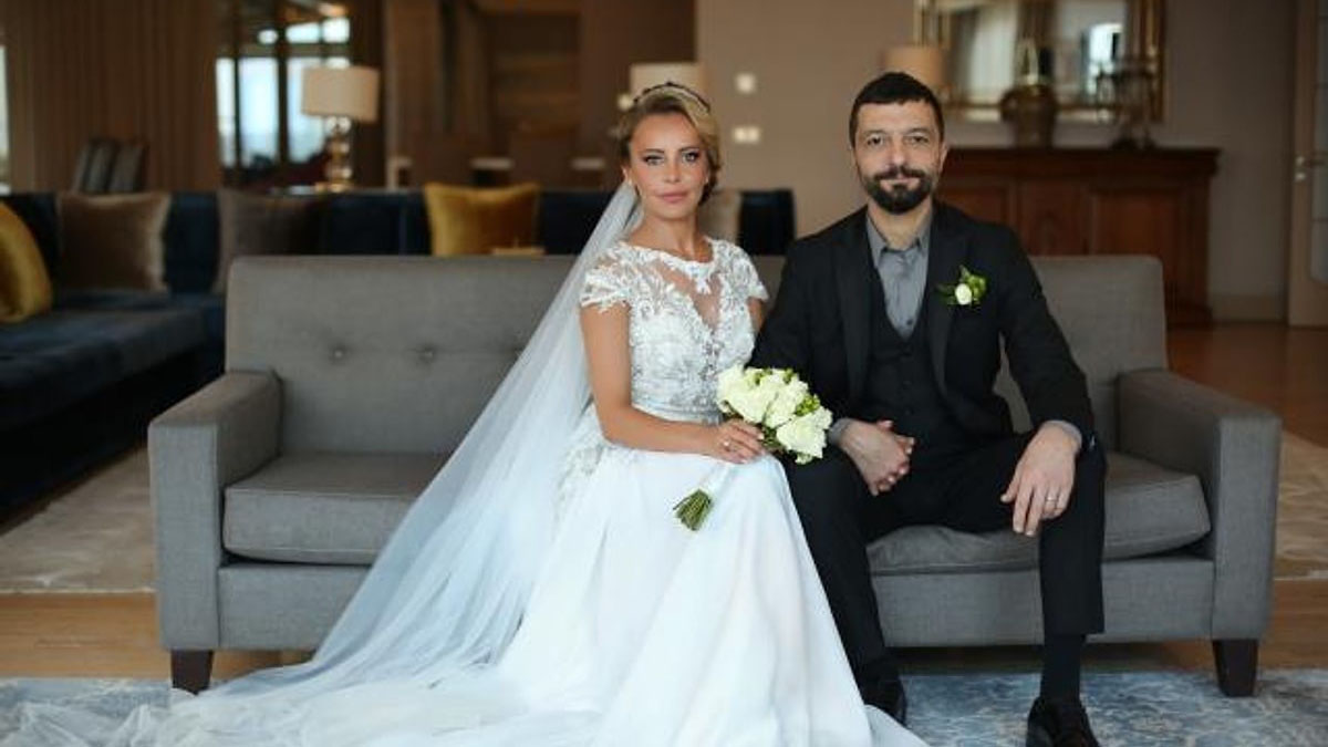 Ünlü çiftin en mutlu günü! Vildan Atasever ve Mehmet Erdem anne-baba oldu!