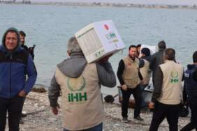 İHH’den Ayn el Arab’a insani yardım
