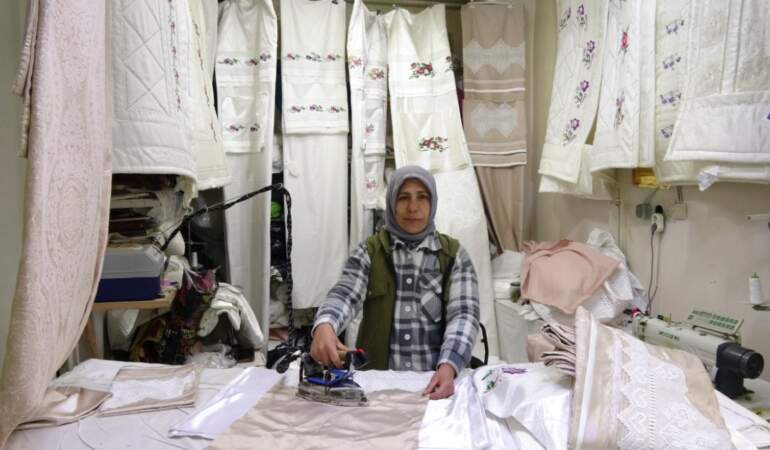 Veresiye makineyle başladı, 2 yılda tüm borçlarını ödedi! “Kadınsın yapamazsın” dediler, o tarih yazdı