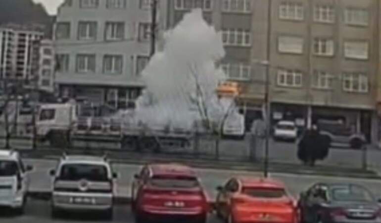 Trabzon’da korku dolu anlar: Seyir halindeki tüp kamyonu patladı!