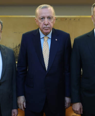 Erdoğan, İran Dışişleri Bakanı Arakçi ile görüştü