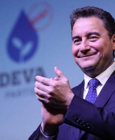 Babacan’dan Suriye hükümeti–SDG mutabakatına destek