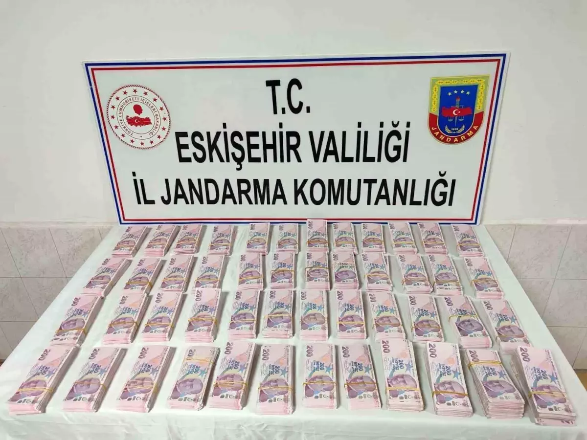 Eskişehir’de Sahte Para İle Dolandırıcılık
