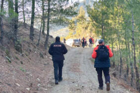 Adana’da 16 Yaşındaki Hatice Aranıyor