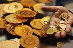 Altında Tarihi Seviye: Gram Altın 7 Bin TL’ye Koşuyor! İslam Memiş Yatırımcıyı ‘Dikkat’ Diyerek Uyardı