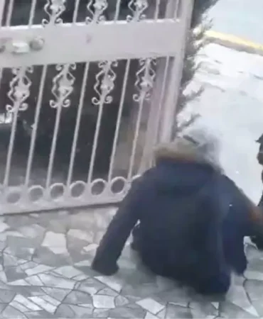 Ankara’da Sahipsiz Köpek Saldırısı