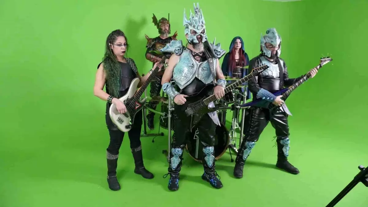 DRAGONBORN: Fantastik Metalin Yeni Yüzü