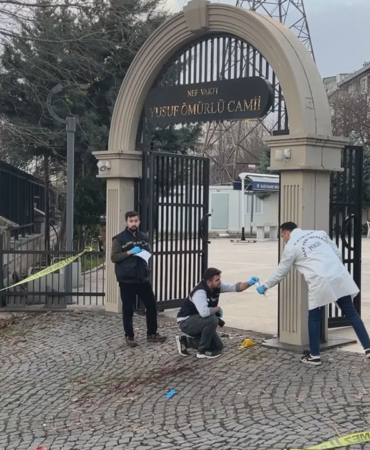 Annelerinin Cenazesinde Miras Kavgası… Kardeşlerden Biri Öldü