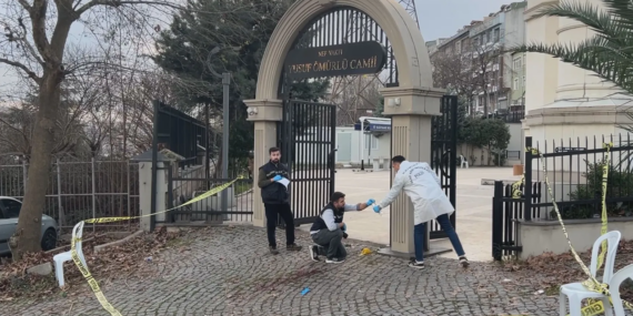 Annelerinin Cenazesinde Miras Kavgası… Kardeşlerden Biri Öldü
