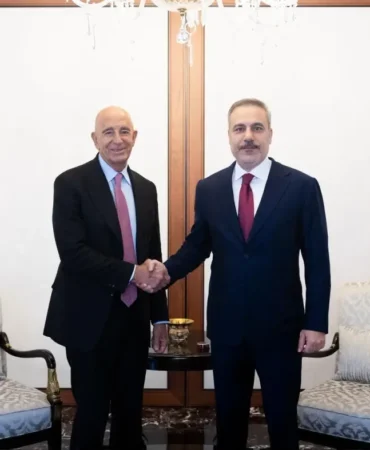 Bakan Fidan, ABD Büyükelçisi Barrack’ı kabul etti