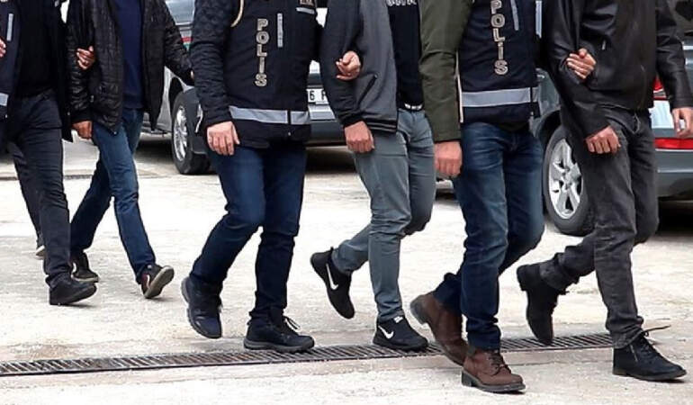 Bakan Yerlikaya Duyurdu: 34 İlde FETÖ Operasyonu! 43 Şüpheli Tutuklandı