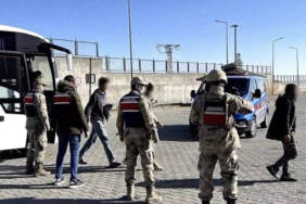Bakan Yerlikaya Duyurdu! 478 Düzensiz Göçmen Yakalandı