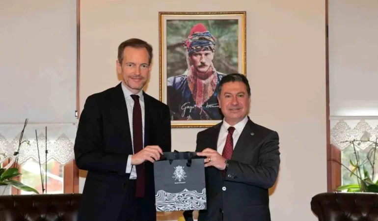 Başkan Aras Belçika Krallığı Ankara Büyükelçisini ağırladı